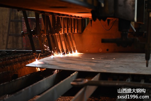 鋼結(jié)構(gòu)工程建設中原材料怎樣區(qū)分