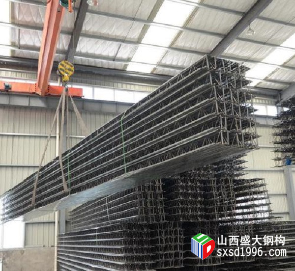 山西鋼結構廠家：樓承板價格計算按平方還是按噸